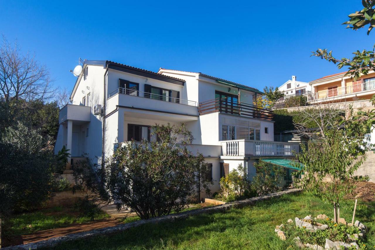 Apartments Karen Кърк Екстериор снимка